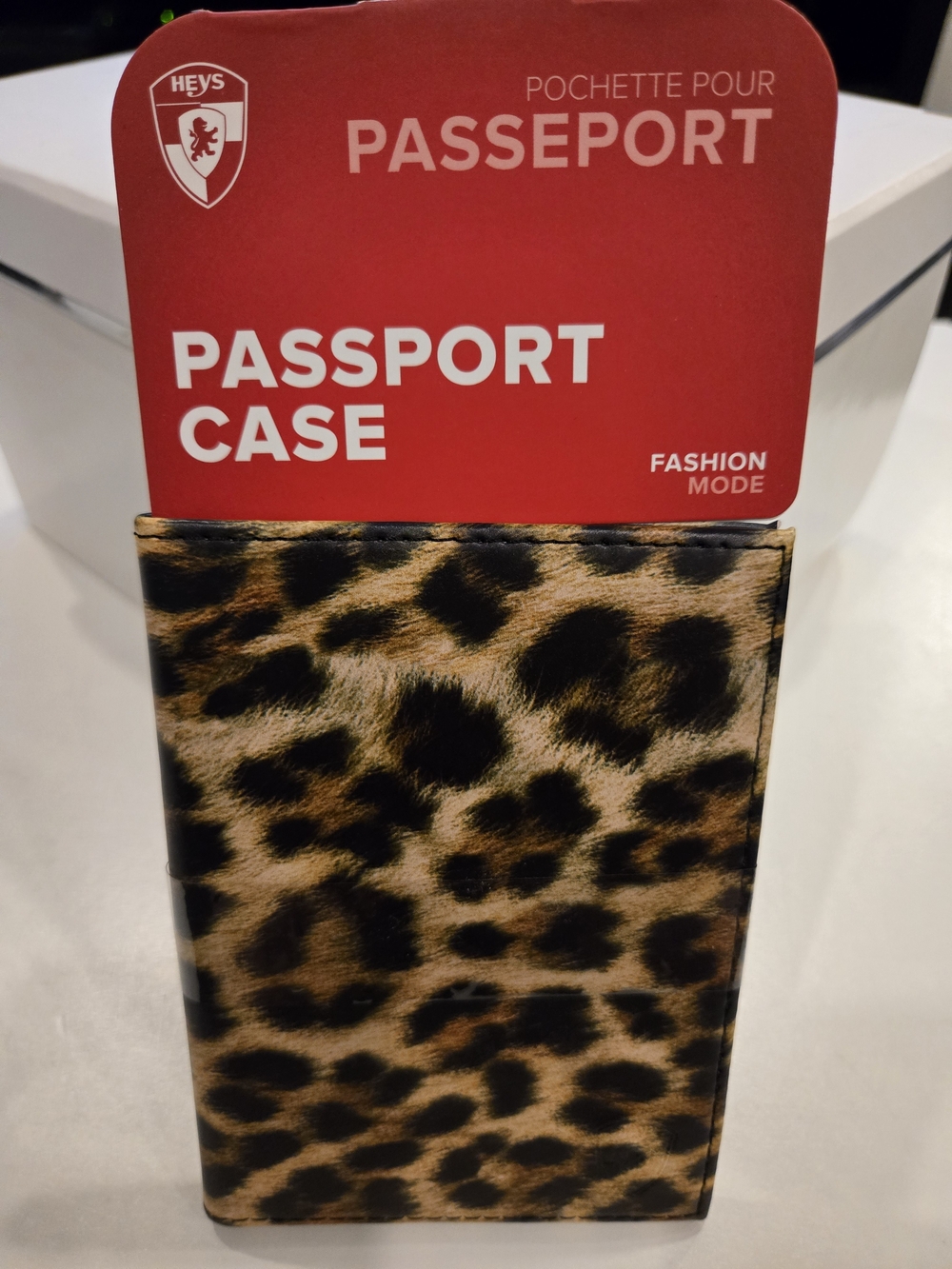 Leopard Print Passport Case - Brown/Black